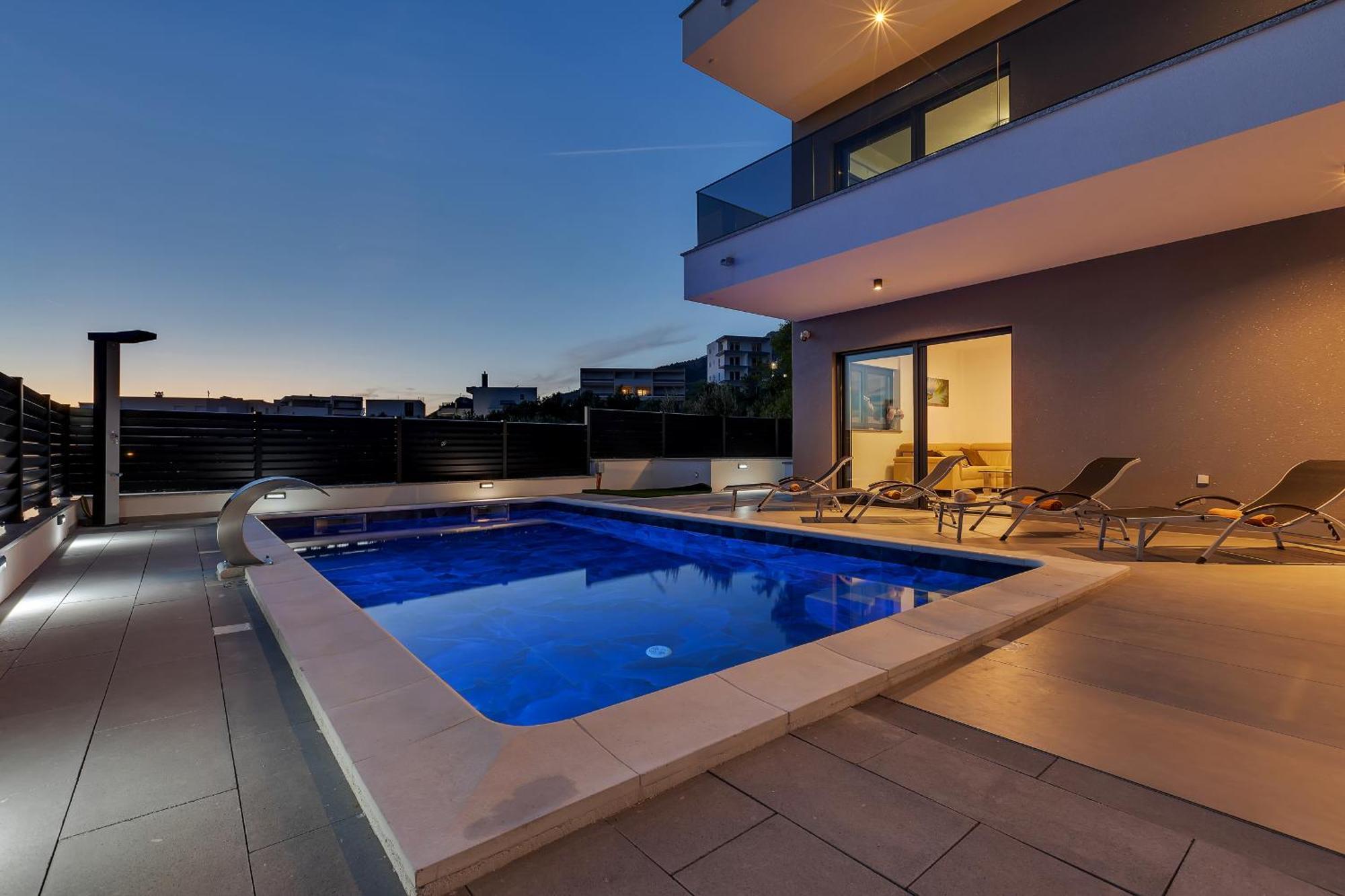 Villa Adria Makarska Exterior photo